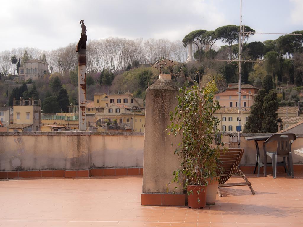 Apartamento Over The Tiber Loft Roma Exterior foto